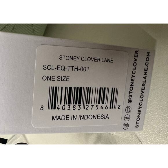 NWT Stoney Clover Lane Toiletry Bag in Pistachio - Picture 10 of 12